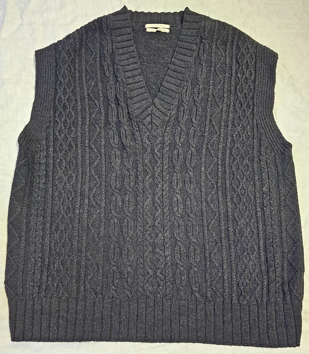 Anthropologie Cable Knit Sweater Vest Charcoal Gray V-Neck Sleeveless Small S